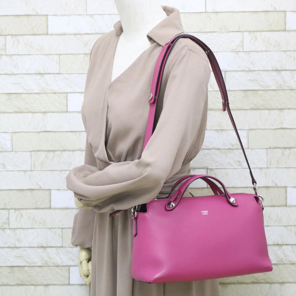 Pre-Owned Fendi Visaway Shoulder Bag Leather Pink Women's FENDI (Fair)