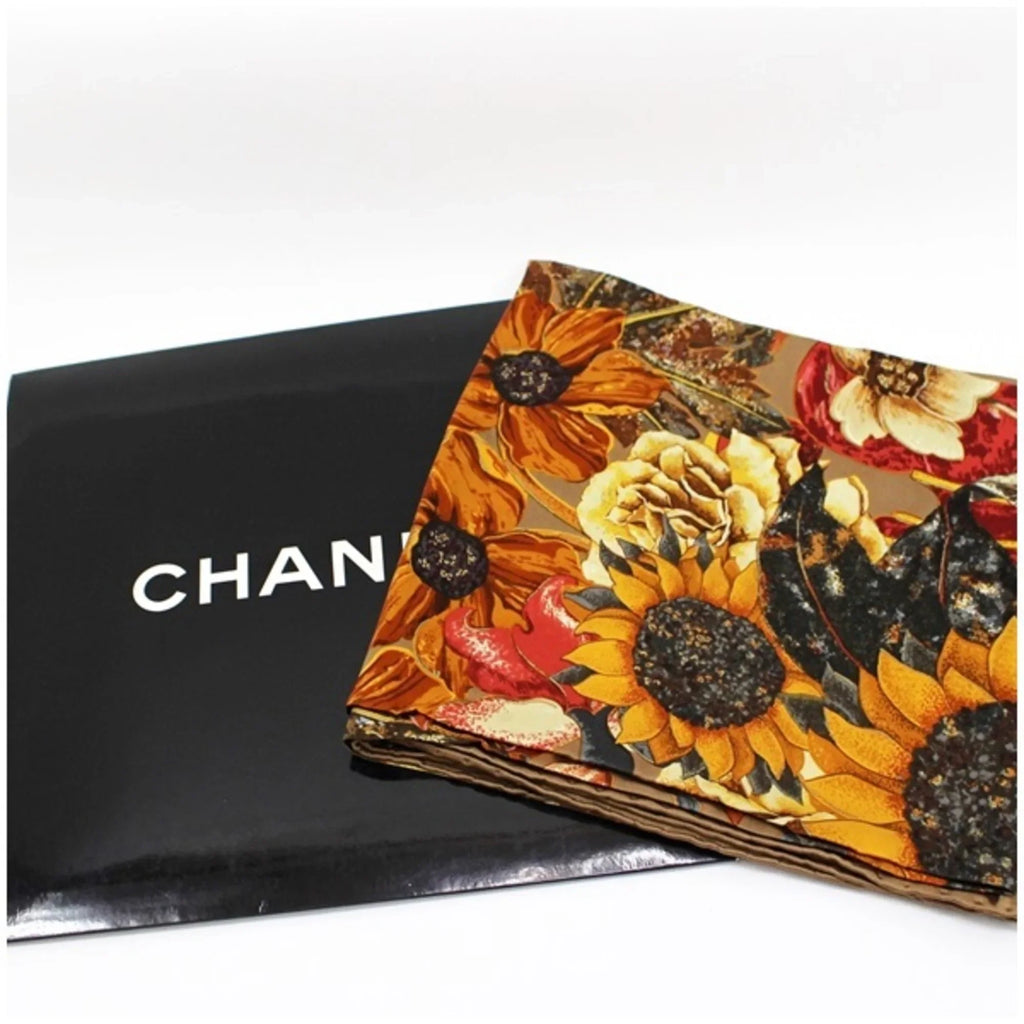 Brown CHANEL Ladies (New). Bird. Pre-Owned Chanel Silk Scarf Muffler Coco Mark Sunflower