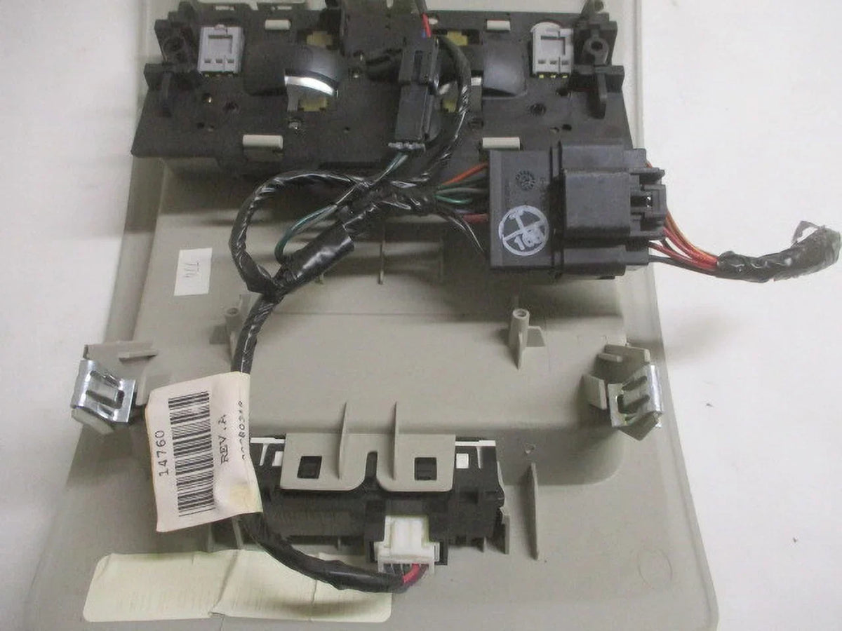 Pre-Owned Chevrolet Silverado 1500 2500 Overhead Roof Console w/Lights OEM LKQ (Good)