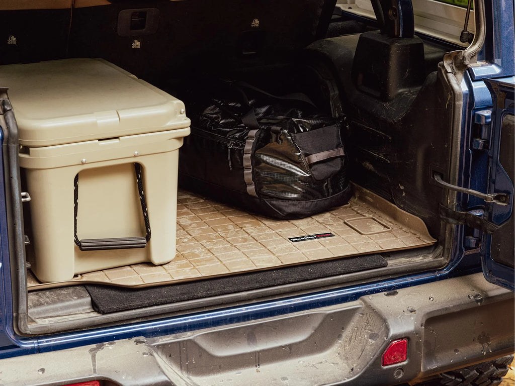 WeatherTech Cargo Trunk Liner with Bumper Protector matching with 2015-2015 Honda Accord - Trunk With Bumper Protector, Black